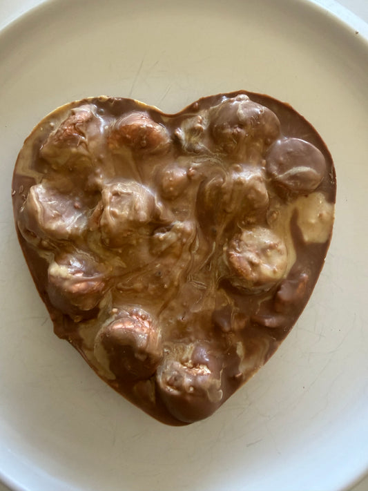 ❤️🍫 Heart-Shaped Kinder Rocky Road